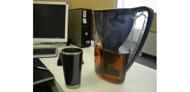 画像1 10 1日4円で飲み放題 オフィスで使える ポット型浄水器 が人気 ウォーカープラス