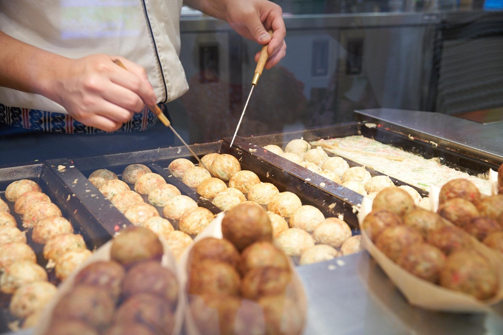 アウトドアグッズは100均でばっちり 荒牧バラ公園でピクニック 関西 い い こ とイオンモール ウォーカープラス