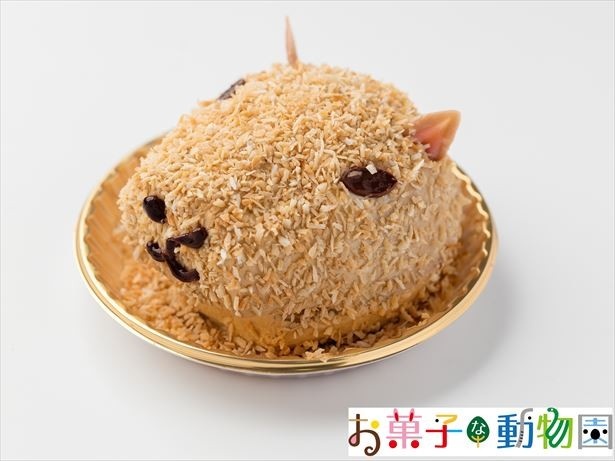 館内にあるカナロアカフェでは、Patisserie Swallowtailの新ブランド「お菓子な動物園」のかわいらしい「カピバラケーキ」 (600円)が販売される