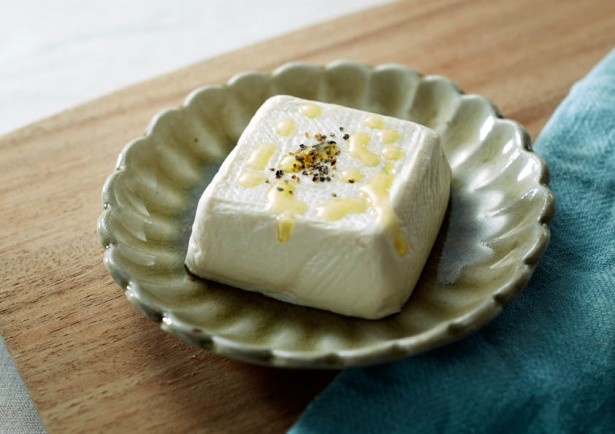 いつもの冷奴も「豆腐+オリーブオイル」で生活習慣病予防に