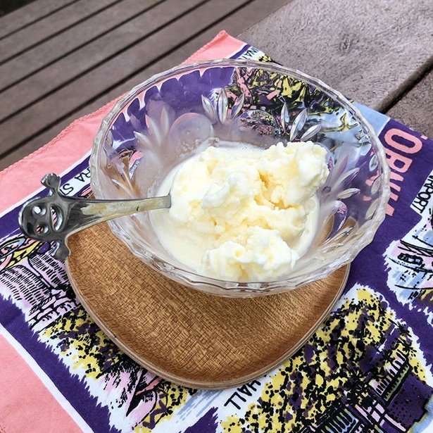 【写真】おいしそうにできたアイスクリーム。急いで皿に移さないと溶けるぞ！