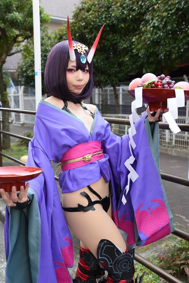 「Fate/Grand Order」の酒呑童子に扮する うりさん