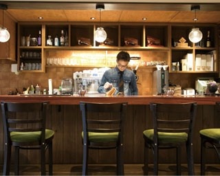 【京都のコーヒー】名店出身の凄腕バリスタが開いた昭和テイストの憩いの場