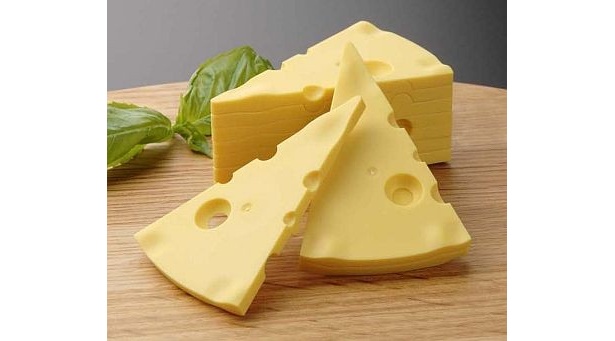 このチーズ、絶対溶けない。簡単には解けない。