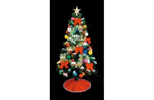 クリスマスツリーのフルセットが1999円で買えるって知ってた？