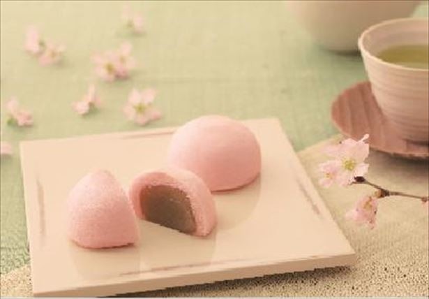 桜色のお饅頭「桜まんじゅう 8個入り」(税抜700円)。「十勝甘納豆本舗」、「菓心たちばな」全店舗にて販売