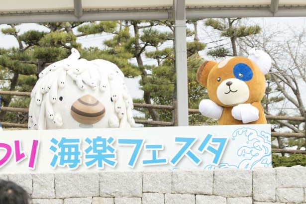 大洗町のマスコットキャラ“アライッペ”との夢の競演も実現