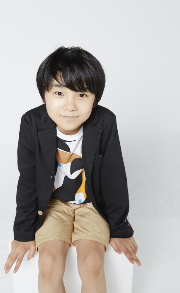 寺田心。2008年生まれ。3歳より芸能活動をスタートし、数々のドラマやCMに出演している