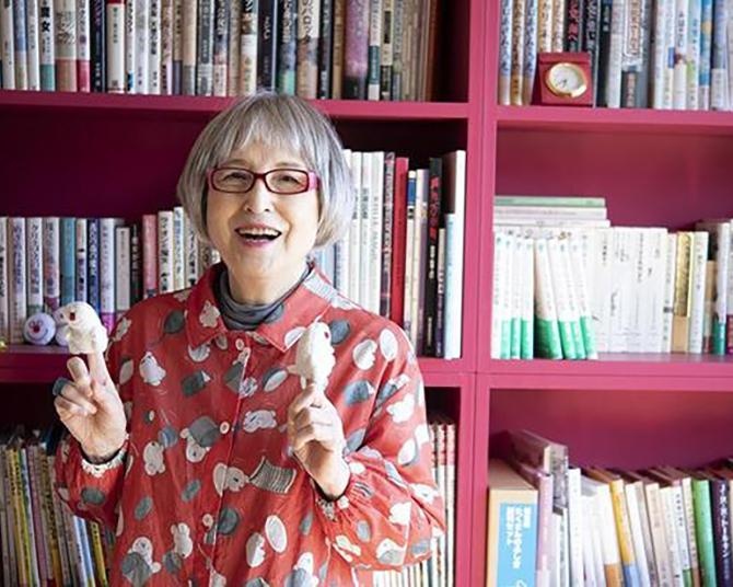 『魔女の宅急便』の著者・角野栄子さんがシニアのファッション・リーダーになる理由