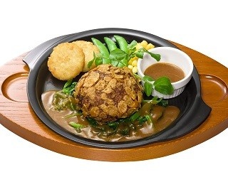 “とろうま食感”のクリスピーハンバーグがガストに新登場！