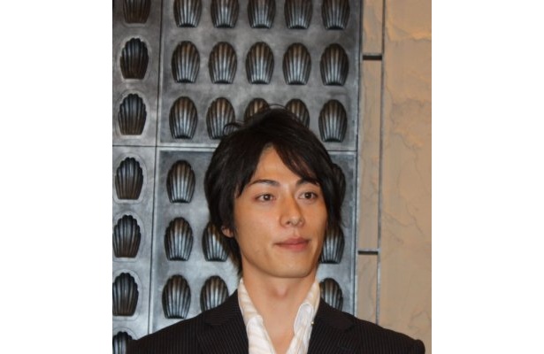 俳優・成松慶彦さん