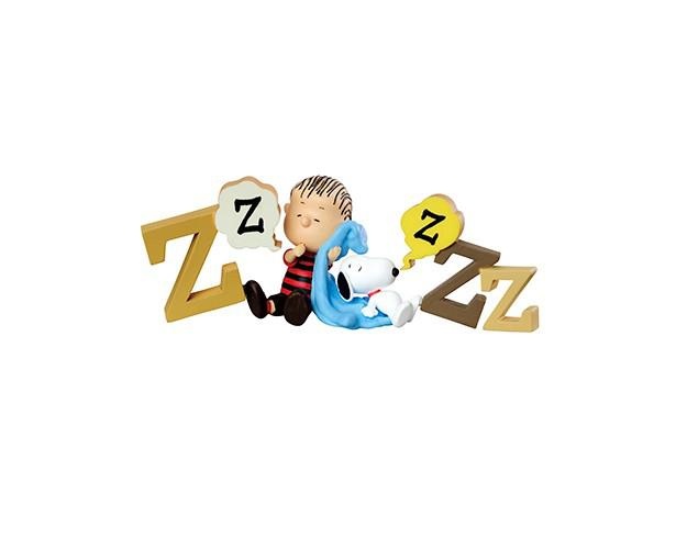 ライナスとスヌーピーが気持ちよさそうに眠る「Zzzzz…」は寝室におきたい