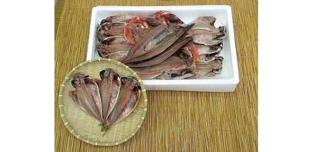 3位と大健闘した「わけあり干物セット1.5kg＋あじ3枚」（1680円）