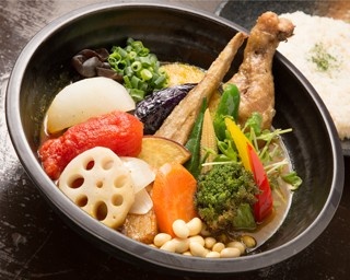 一日分の野菜がとれる！?　札幌の野菜系スープカレー3選