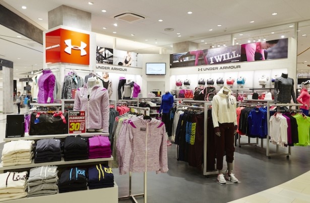 女性向け商品を品揃えした売場も新たに店内に導入する