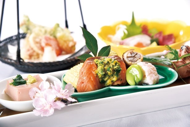 「宝塚ワシントンホテル島家」では、昼食付きの日帰り温泉プラン(1人3,900円※2人～、3日前までに要予約)を用意