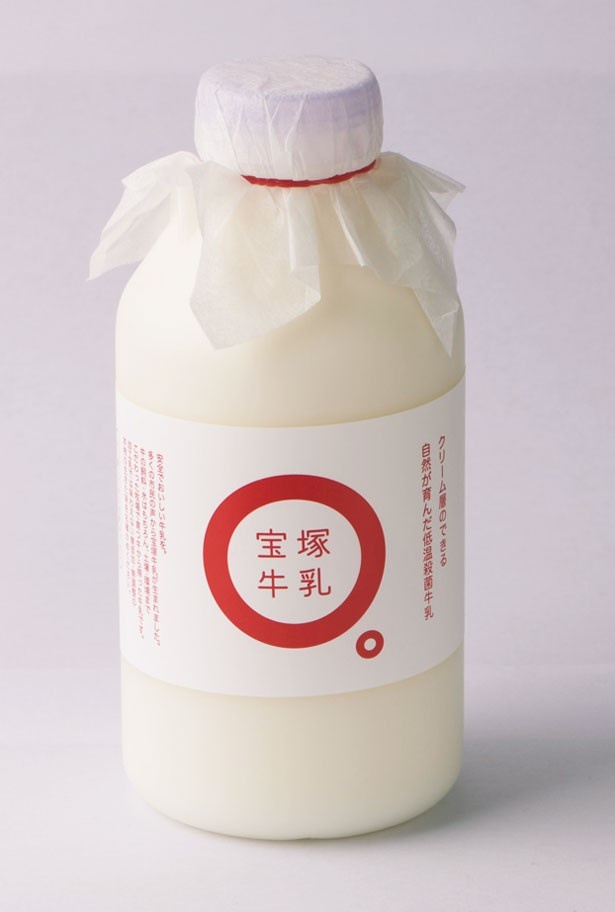 宝塚牛乳は無添加・無調性で、クリーミーなのにすっきりした味わい(500ml・490円)