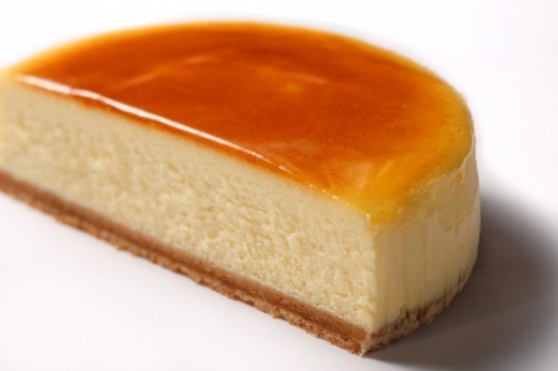 「フワリ チーズケーキ」は北海道産クリームチーズの旨味を活かした口どけのよさ