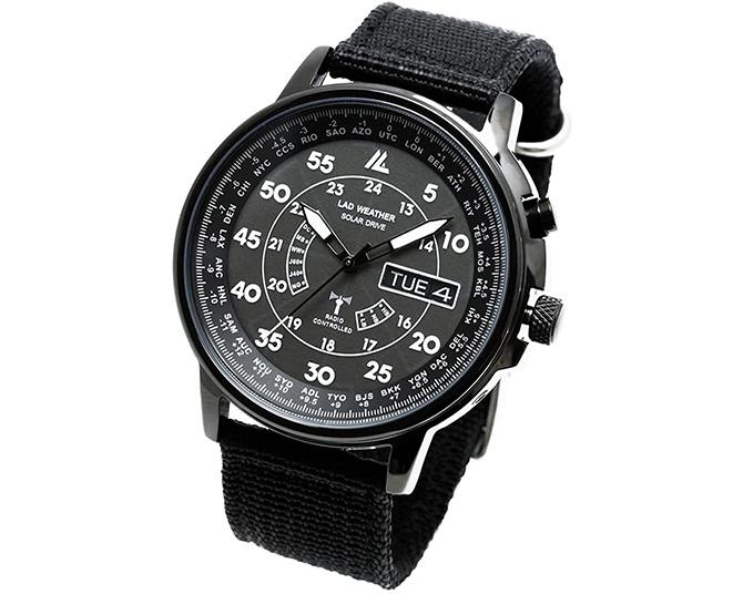 【80%OFF！11月8日限定のAmazonタイムセール】ラドウェザーの電波ソーラー腕時計がお得！日常生活やビジネスでも使えるデザイン