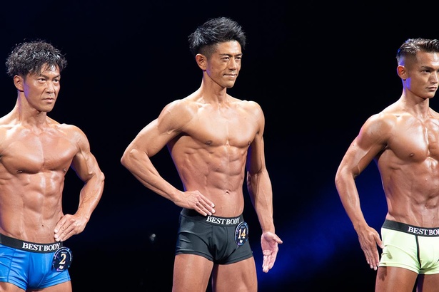 グランプリ5名による総合優勝決定戦に挑む佐佐木 信綱さん