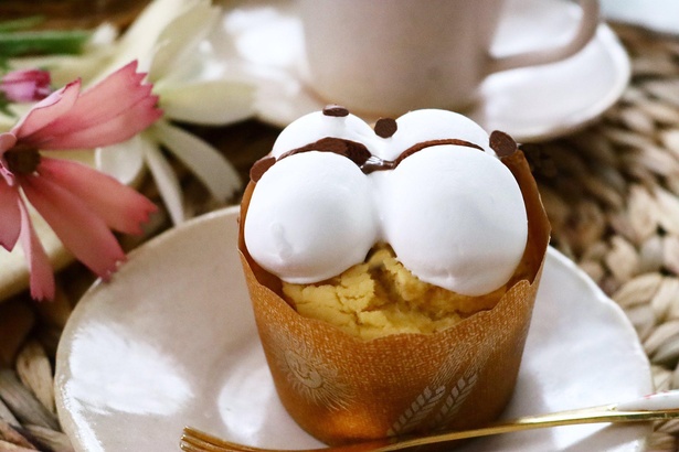 後ろ姿のおしりもかわいすぎる！パンダマシュマロ