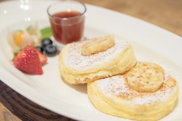 渋谷の期間限定カフェに資生堂オリジナルソース ふわふわパンケーキ登場 ウォーカープラス