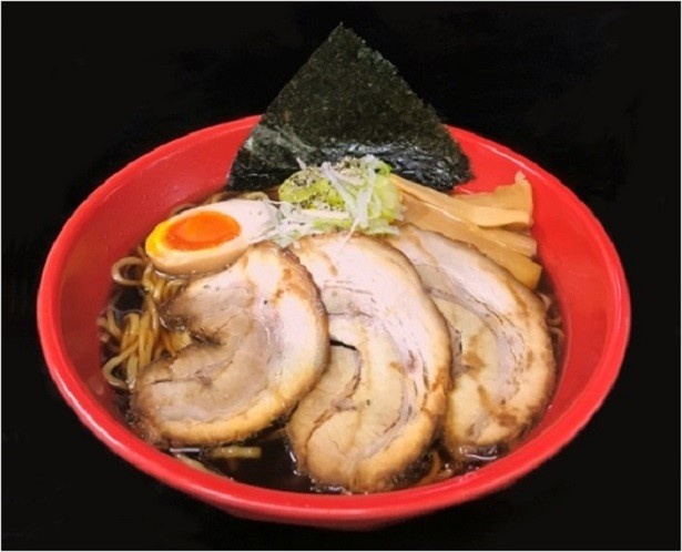 「富山ブラック麺家いろは」
