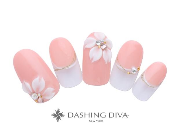 指先から春を先取り ネイルサロンDASHING DIVAで期間限定「桜ネイル 