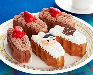 こどもの日にぴったり！桃太郎をあしらったミニケーキ