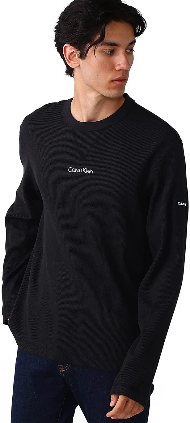 ＜画像1 / 5＞これ1枚でかっこいい…！「カルバンクライン」のロングTシャツがAmazonセールで最大半額！｜ウォーカープラス