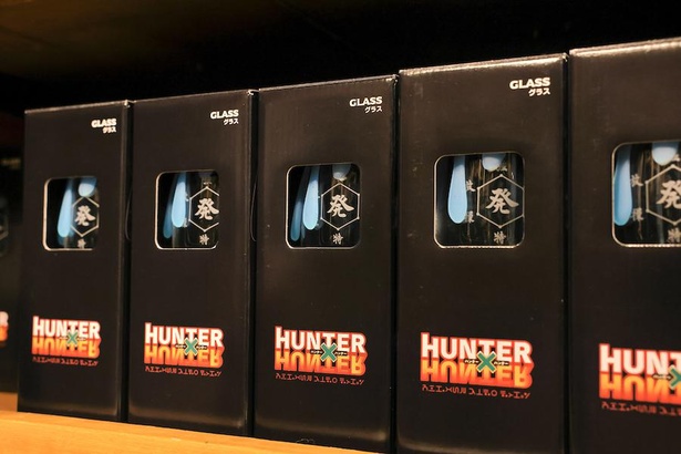 USJ】「HUNTER×HUNTER」の念能力バトルを体験！水見式グラスや幻影旅団グッズもガチ購入｜ウォーカープラス