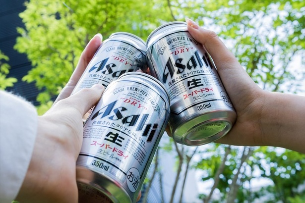 【写真を見る】ゴールデンウィークや初夏の屋外レジャーで仲間と乾杯しよう