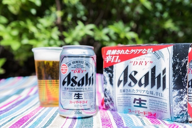 対象商品に付いてくる赤いシールを集めよう