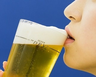 GWはレジャーで乾杯！必ずもらえるキャンペーンでスーパードライの“シルキー”泡体験