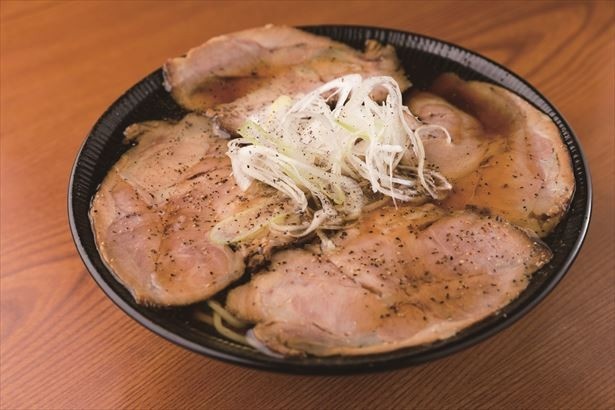 自家製熟成麺 吉岡/熊本産煮干しを使ったチャーシュー麺(後期)