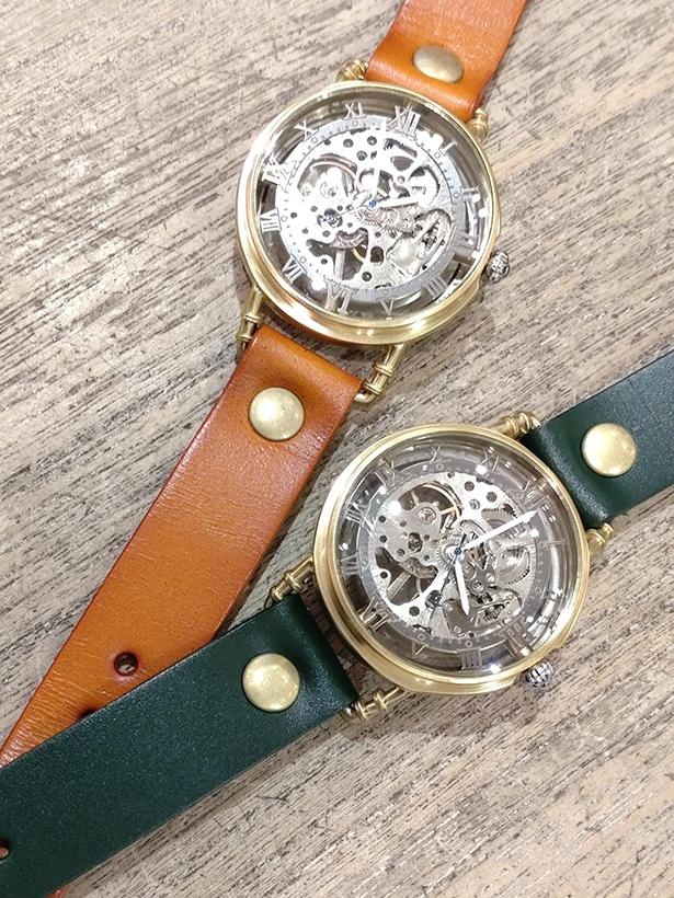 ムーラ・ヴェールの「手巻き時計」(各1万9800円)