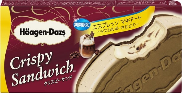 ハーゲンダッツ クリスピーサンド「エスプレッソ マキアート ～マスカルポーネ仕立て～」(希望小売価格294円)は、濃厚ながらもすっきりとした、夏にぴったりな味わい