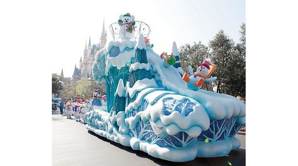 画像2 11 東京ディズニーランドのクリスマスパレード徹底紹介 ウォーカープラス