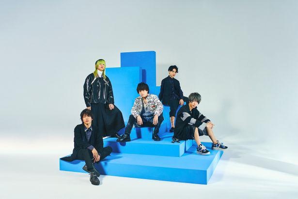 SNSで路上ライブの映像が拡散されて話題となった大阪発5人組ロックバンドNovelbright