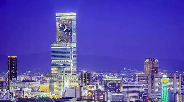 日本一の高さを誇る超高層複合ビル「あべのハルカス」