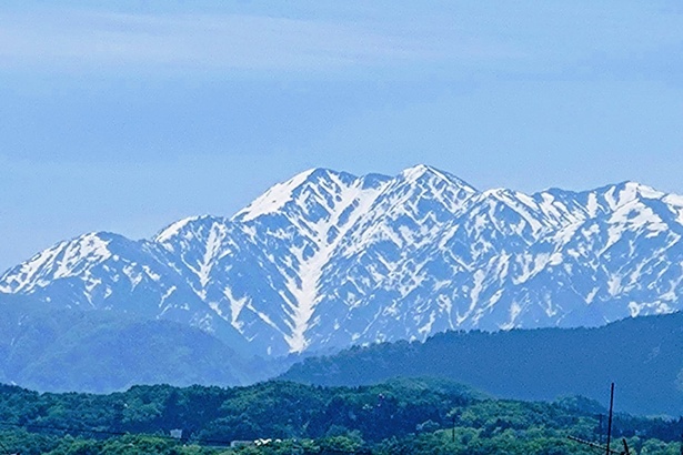 毛勝三山(けかちさんざん)(3)