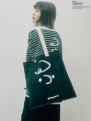 「PEANUTS tote bag ブラック」(7700円)