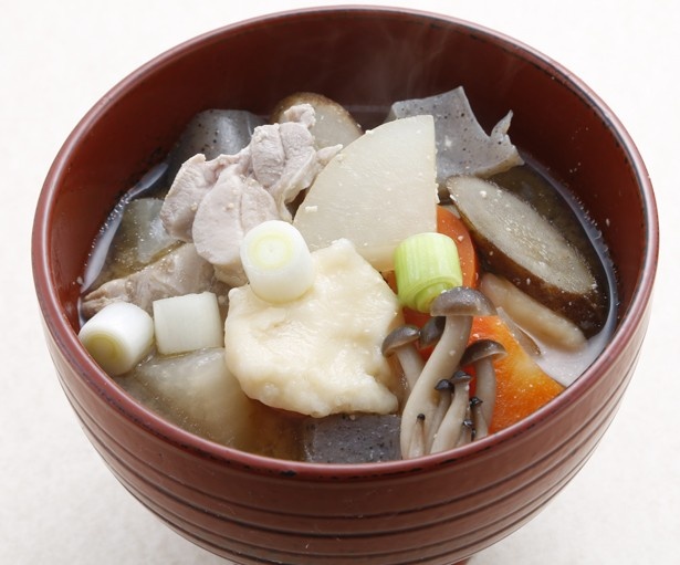 「信長公いくさ味噌汁」(100円)