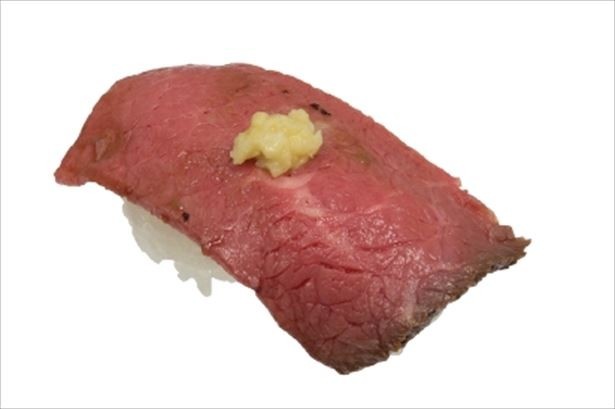 ローストビーフは牛肉の旨味とレホールの辛味が味蕾を刺激する