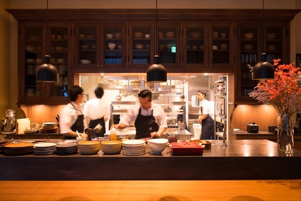 TRUNK(KITCHEN)