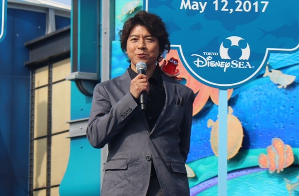 タコのハンクを演じた上川隆也。室井から「(ハンクに)顔が似てるよね」と言われ、「返答し辛い」と苦笑いを浮かべる一幕も