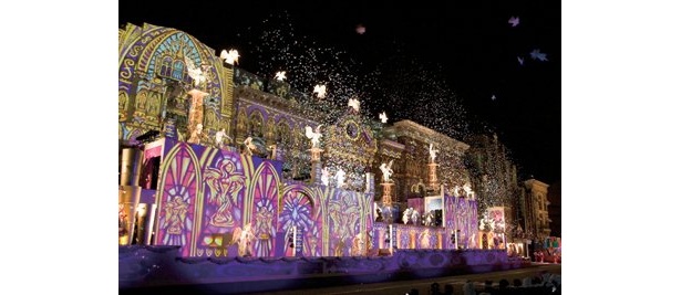 お互いに想いを寄せるアンドリューとメリッサに、クリスマスの夜、天使たちの奇跡が起こる…