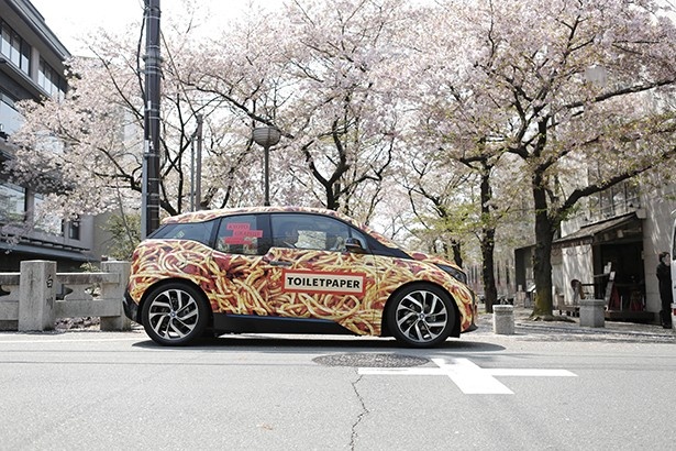 【写真を見る】スパゲッティの模様が施された「BMW i3 Spaghetti Car Exhibition」