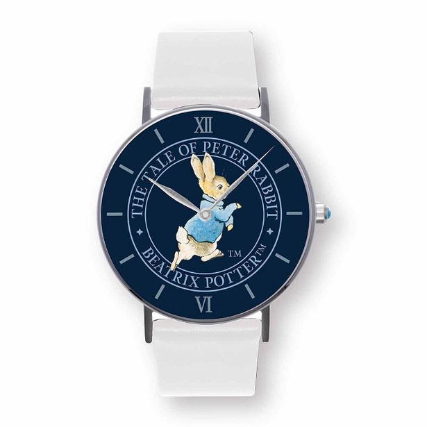 「ピーターラビット(TM) 120周年記念腕時計」(4万9500円)【受注販売】