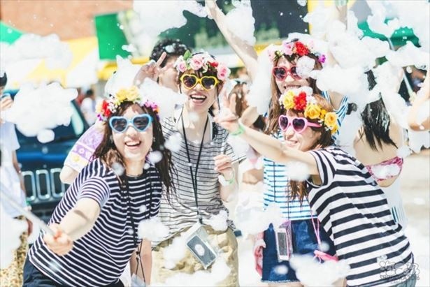 4万人が熱狂した 泡フェス 今年のテーマは 祭 広島静岡から順次開催 ウォーカープラス